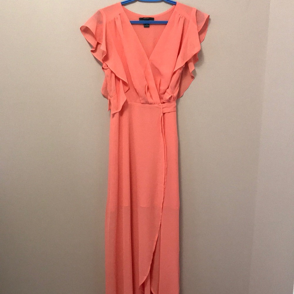 Forever 21 maxi dress in coral, small